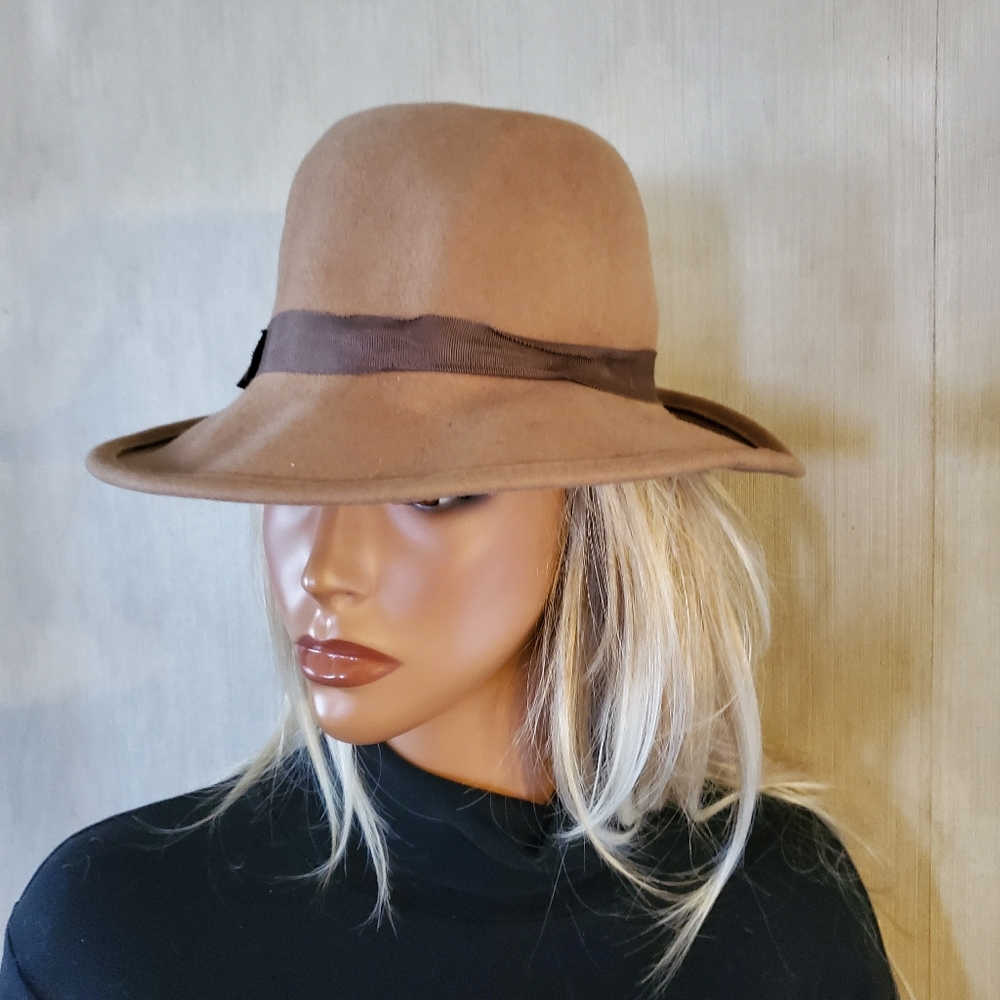 Junior Seasons Camel Doeskin Wool Fedora Hat Casual Classic Winter Warmth